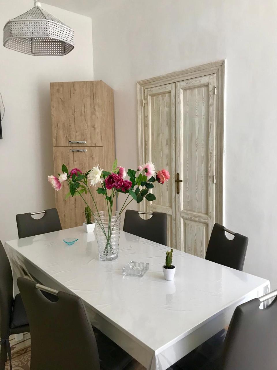パルティニーコ Casa Vacanza Aspaヴィラ エクステリア 写真